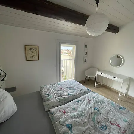 Renovee A 50 M De La Avec Clim Et Wifi - Fr-1-723-162