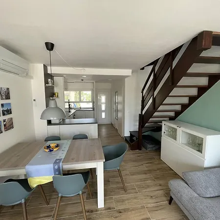 Apartment Renovee A 50 M De La Avec Clim Et Wifi - Fr-1-723-162 Agde