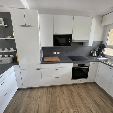 Renovee A 50 M De La Avec Clim Et Wifi - Fr-1-723-162